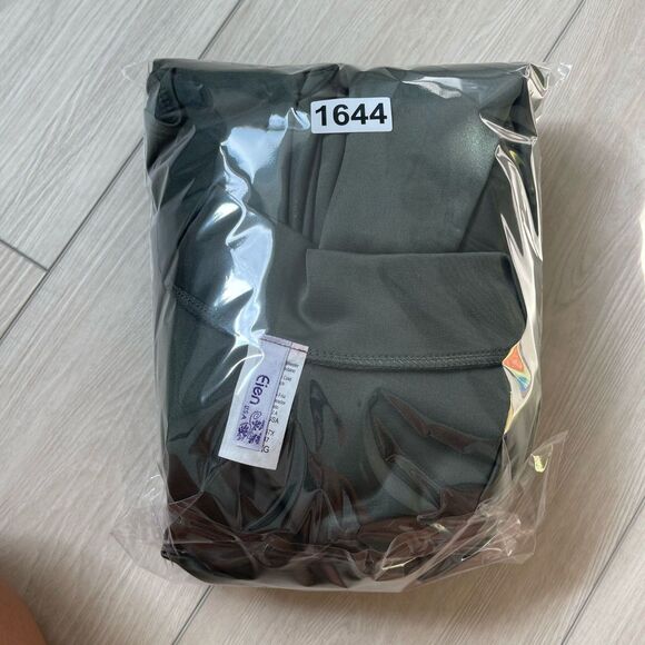 EIEN Womens Dress Green Plus 1XL Satin long sleeve‎ vneck Modest Classic minimal - Picture 7 of 7